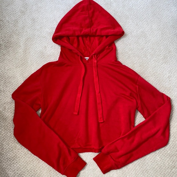 Red cropped hoodie sweater - Picture 3 of 3